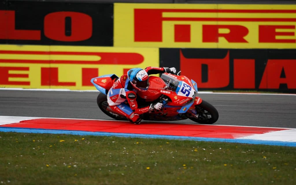 Last-Lap Miracle: ZXMOTO's Valentin Debise Stuns Hungary with Comeback Victory